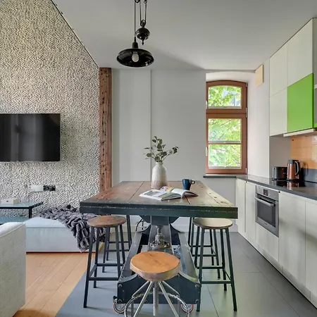 Lägenhet Loft Living Z Antresola I Parkingiem By Lion *