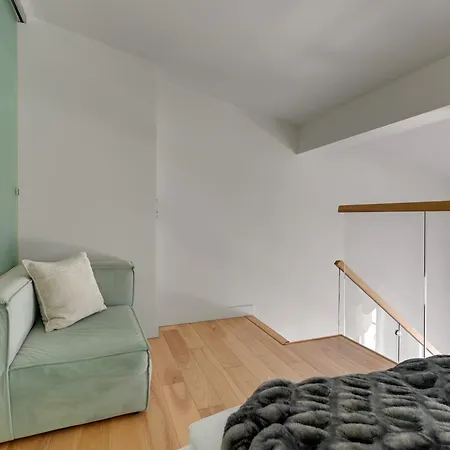 Lägenhet Loft Living Z Antresola I Parkingiem By Lion *