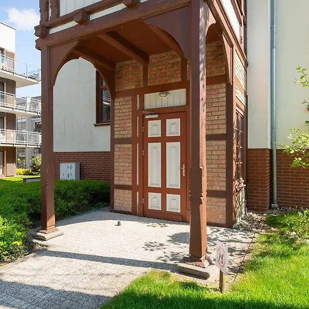 Loft Living Z Antresola I Parkingiem By Lion Lägenhet Sopot
